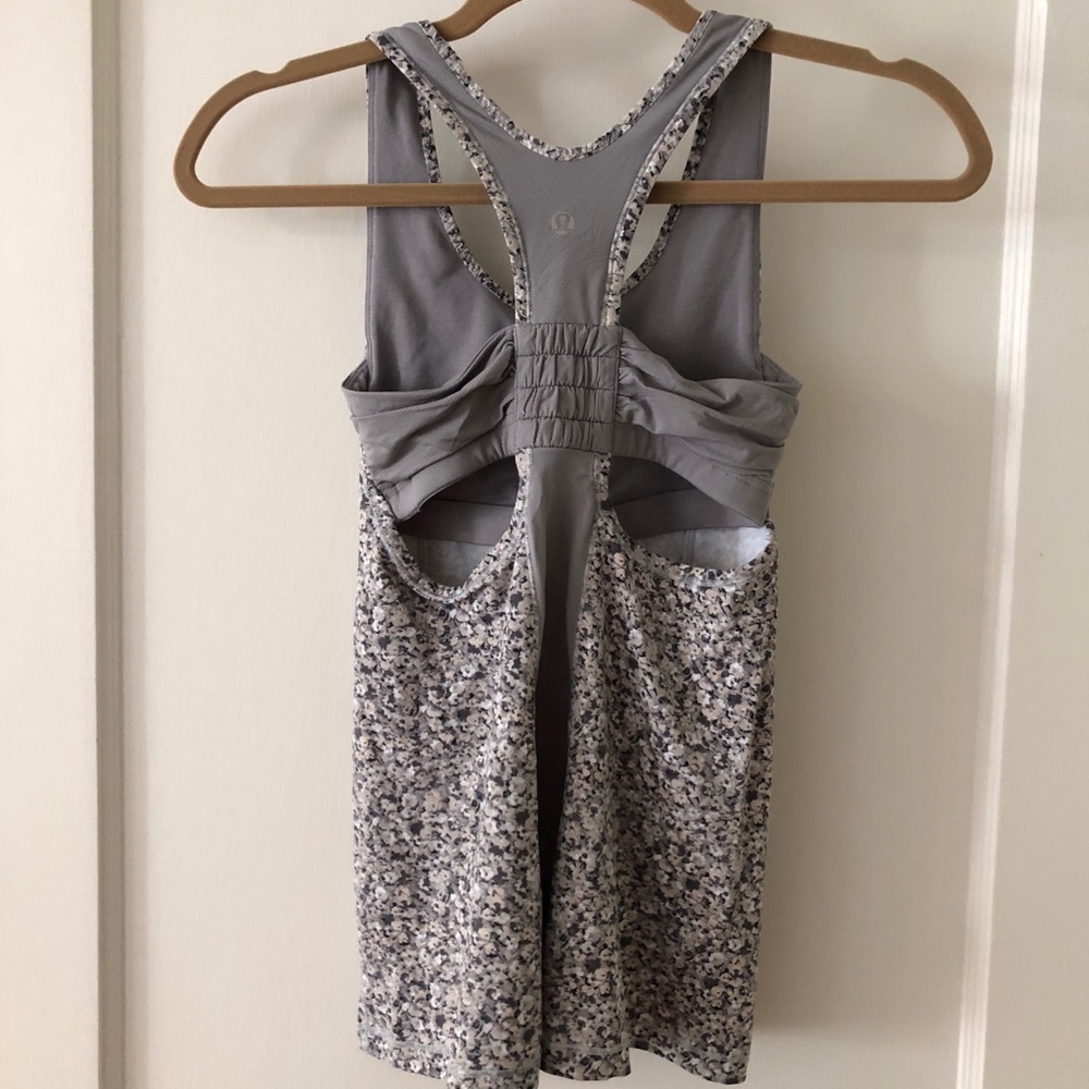 XS Lululemon Top